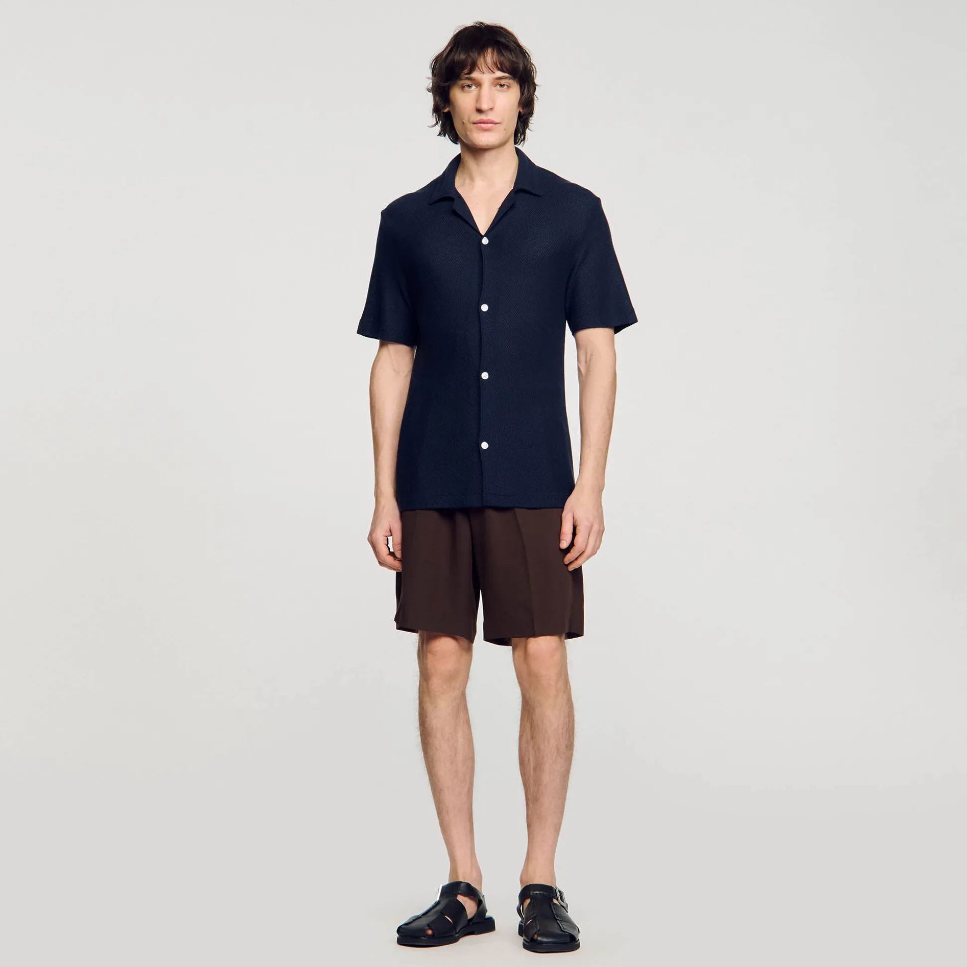 Chemise à Col Requin