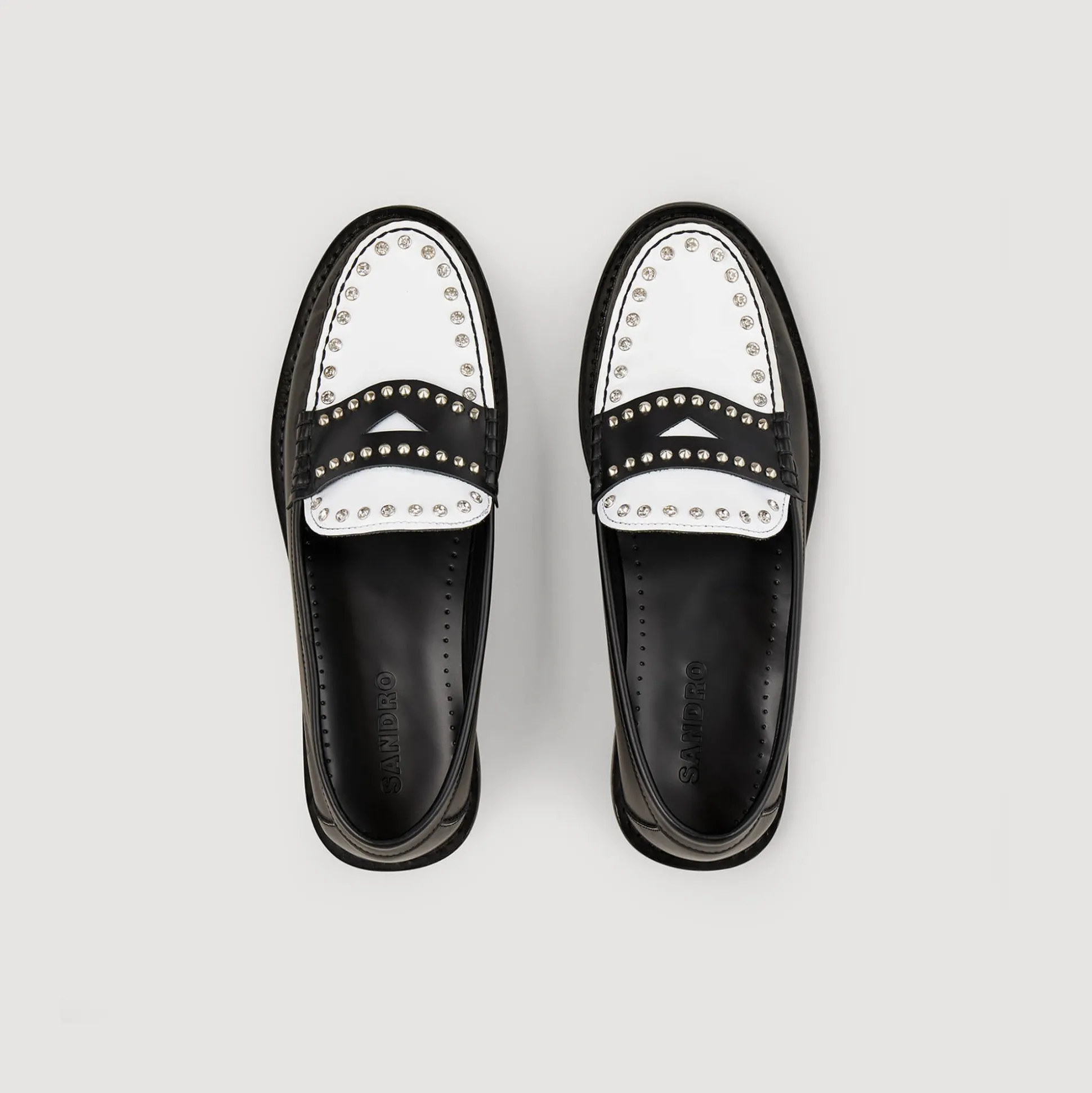 Mocassins Bicolores à Clous