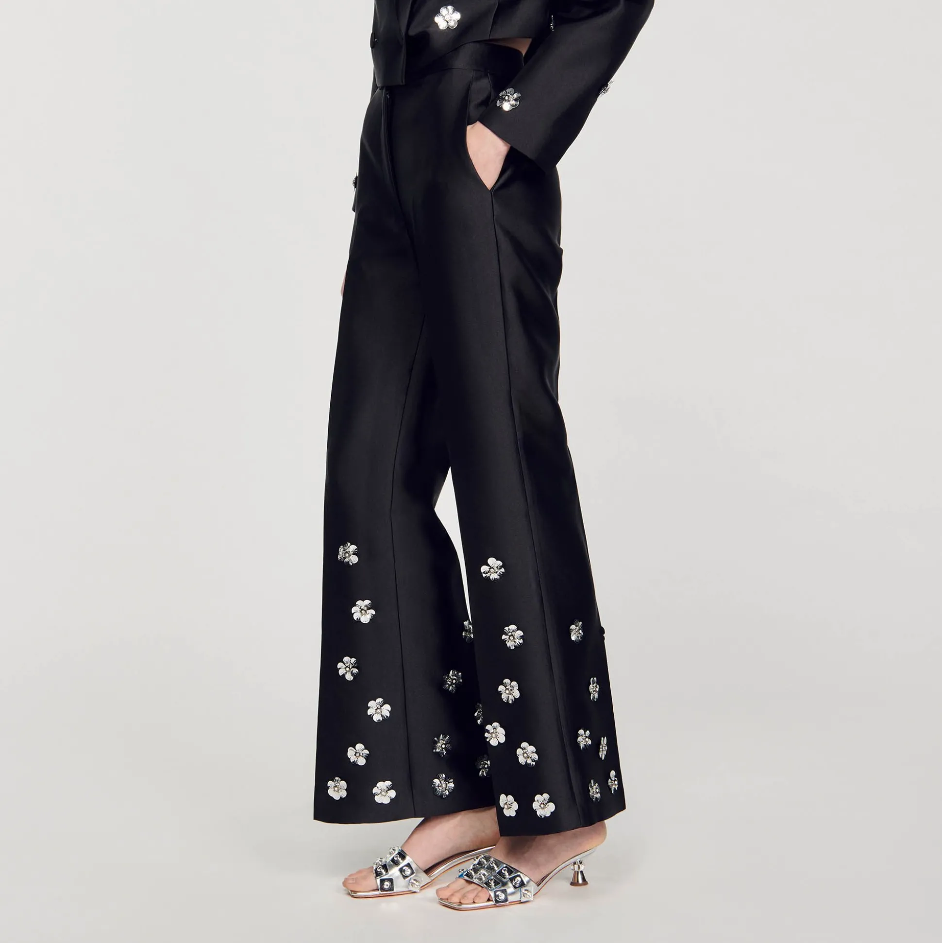Pantalon Satiné Orné De Sequins