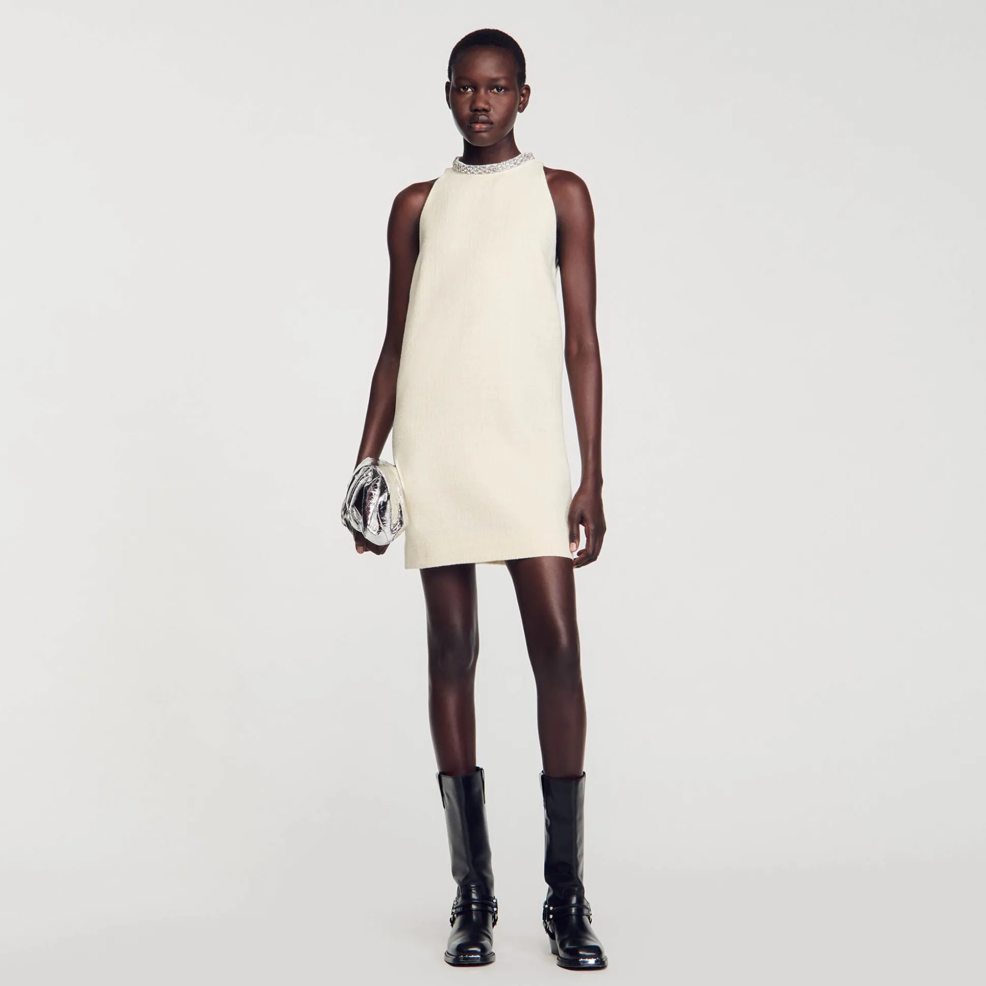 Robe à Col Bijoux