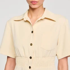 Robe Courte Boutonnée