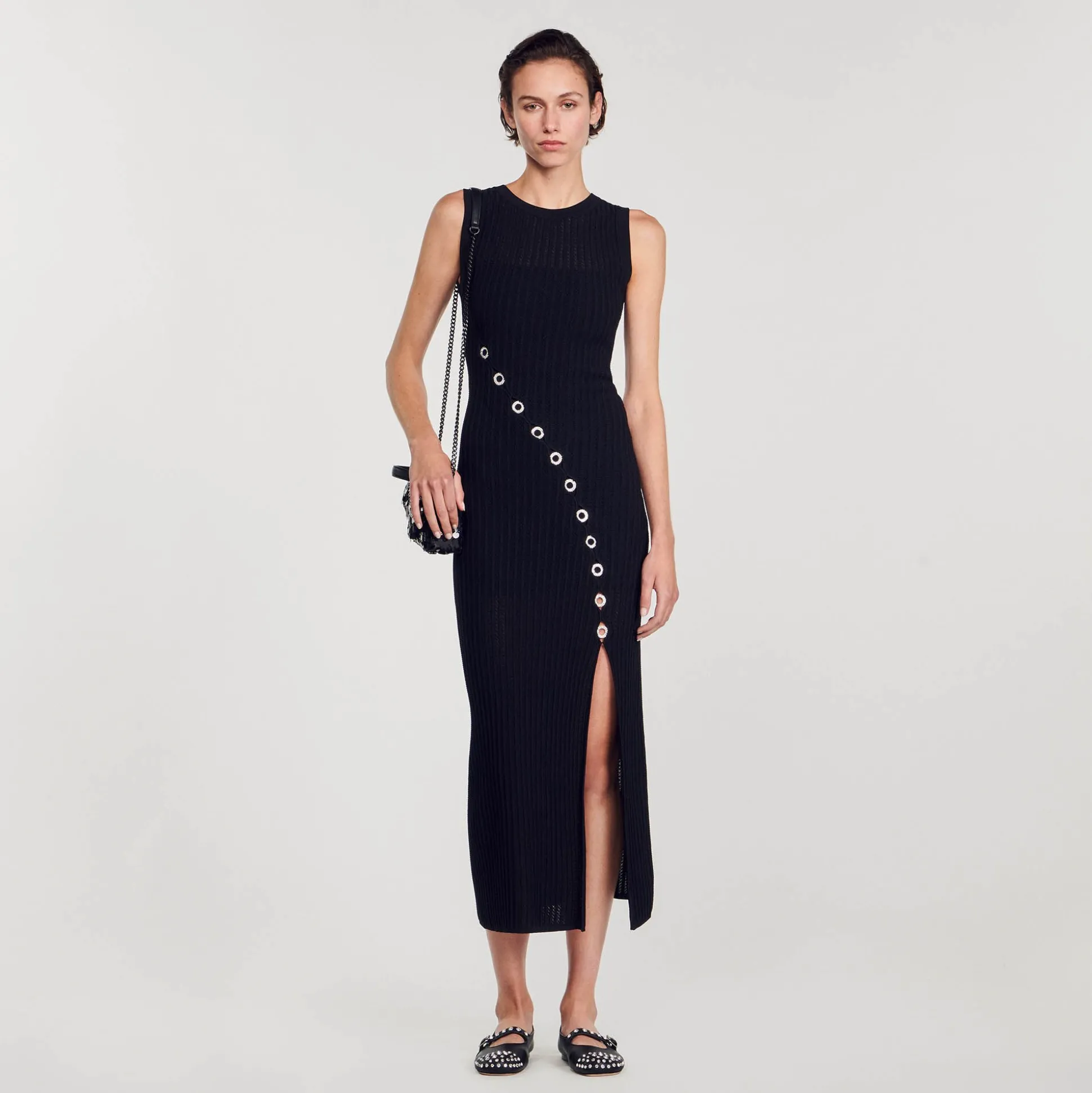 Robe Longue Ornée De Bijoux Strassés