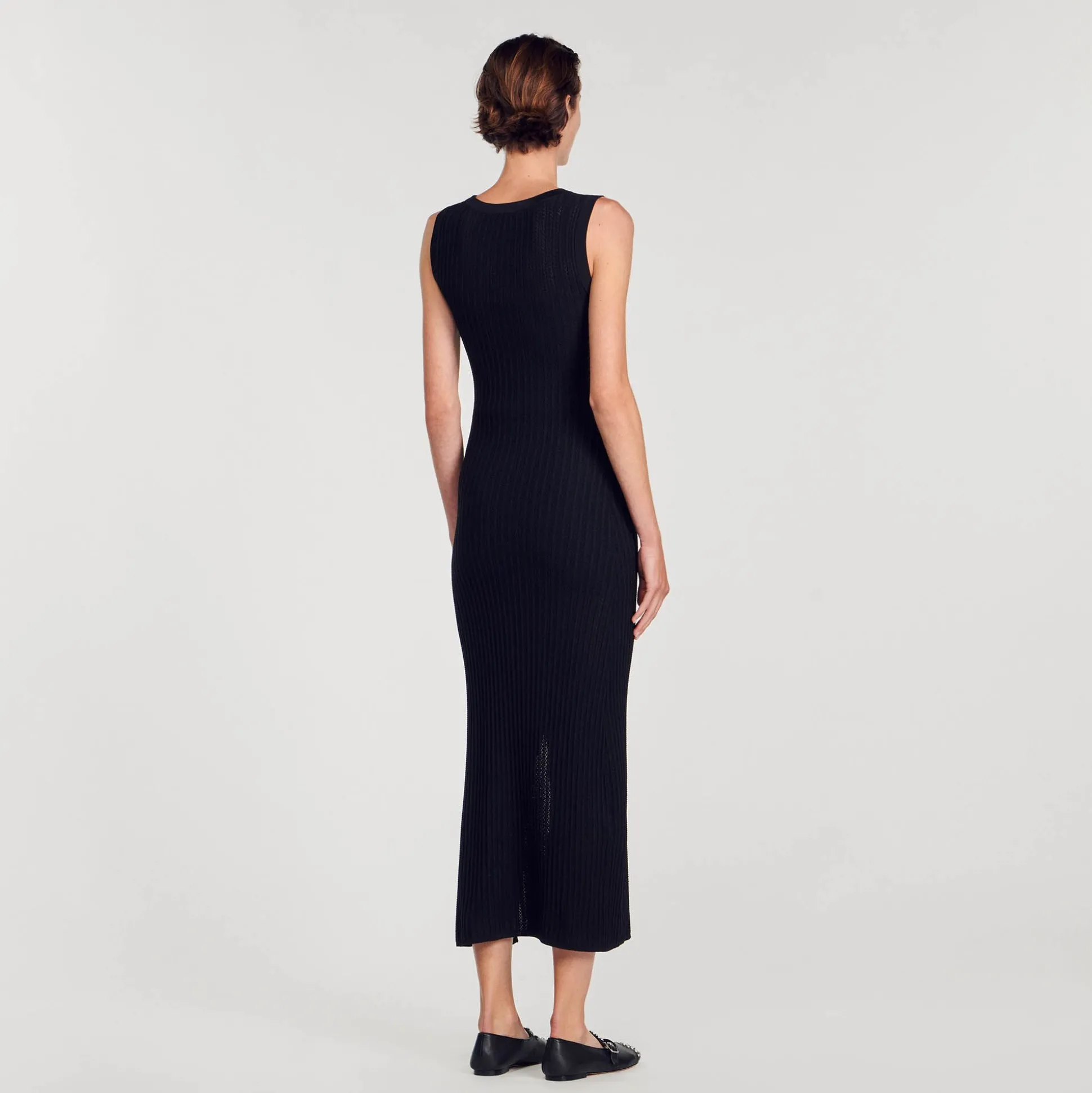 Robe Longue Ornée De Bijoux Strassés
