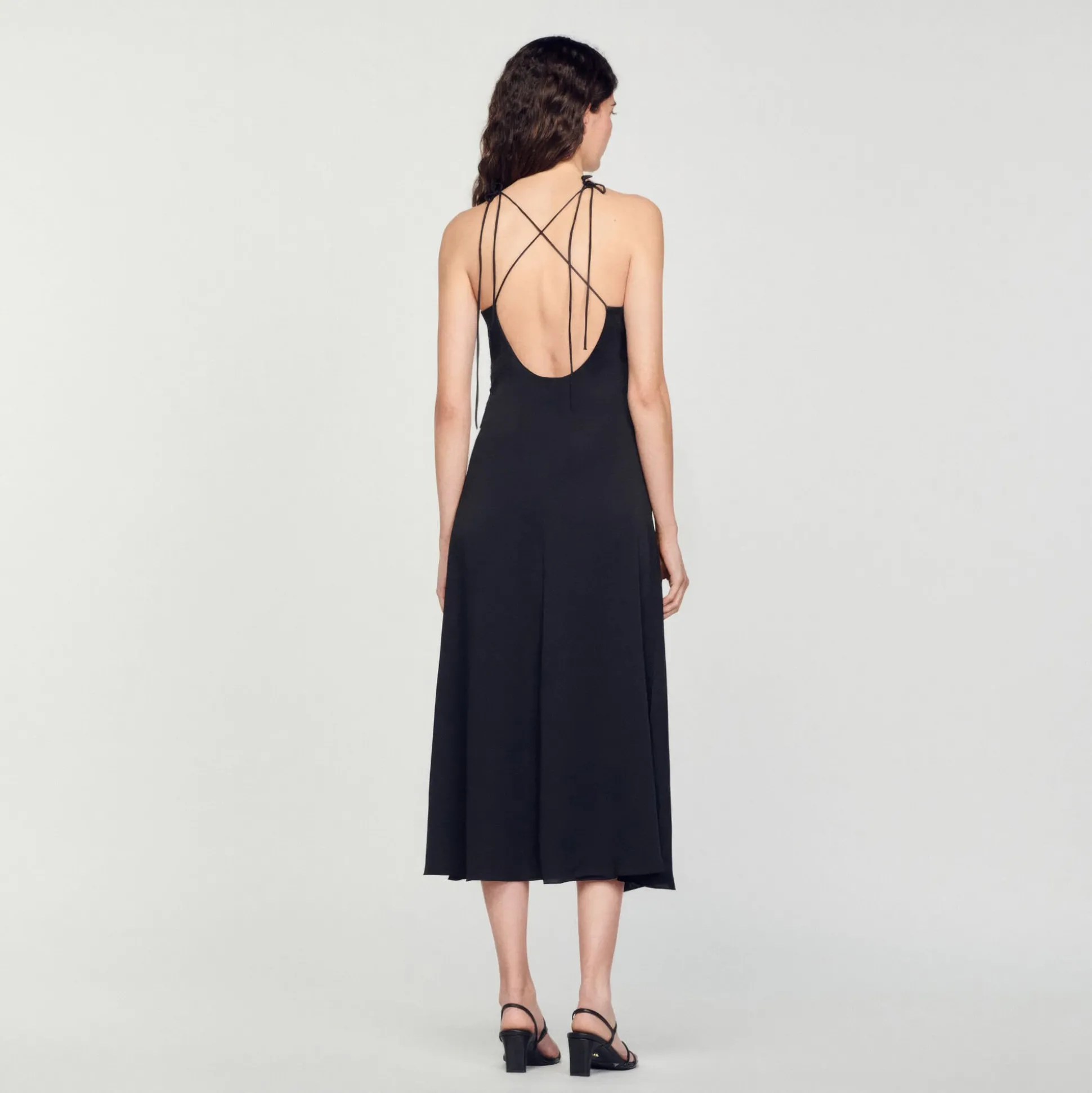 Robe Midi à Fines Bretelles