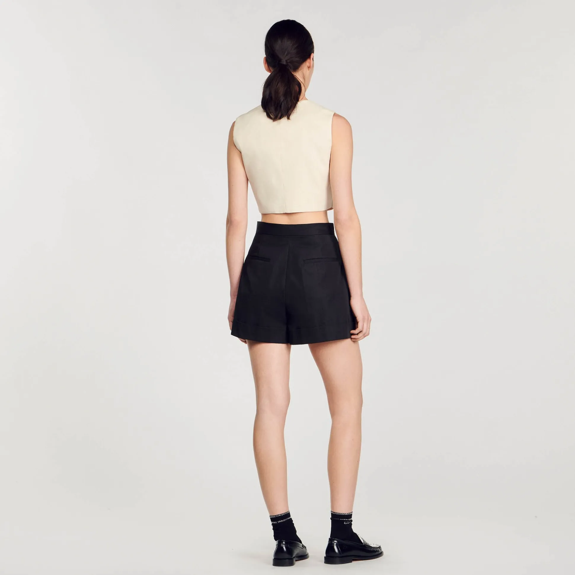 Short En Gabardine