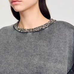 Sweat à Col Bijoux